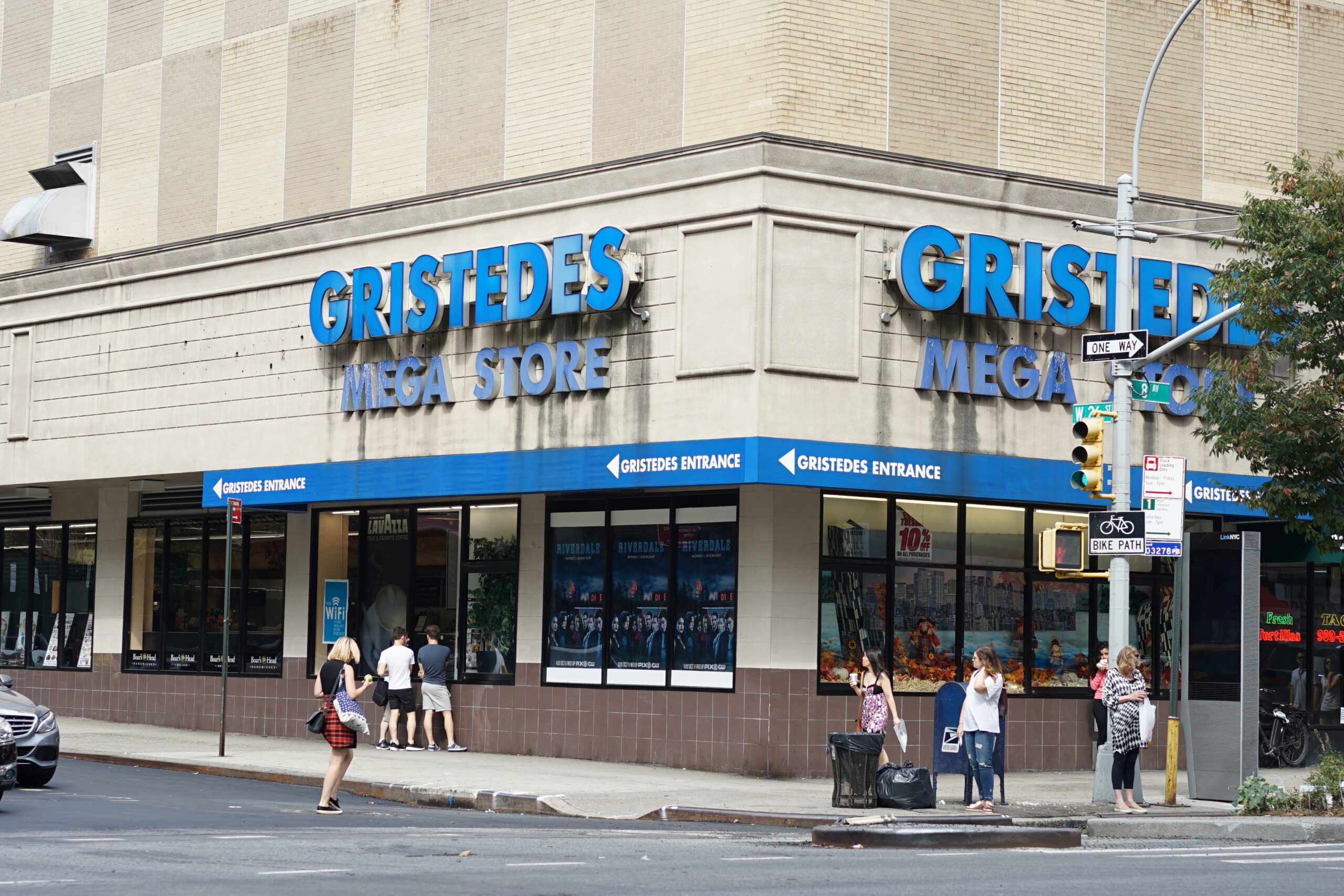 Chelsea activists demand more vouchers for low-income mothers