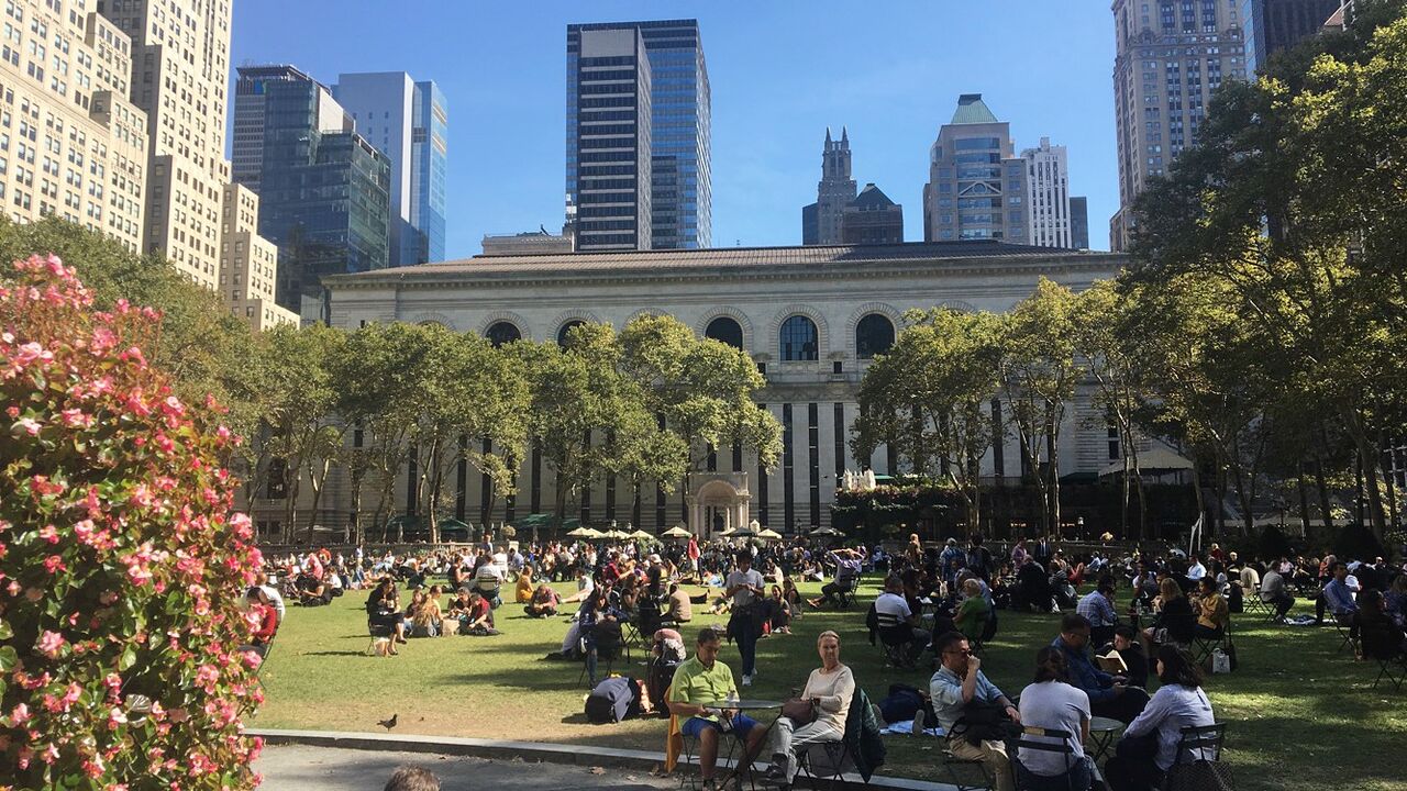 Bryant Park West: San Francisco borrows a park plan