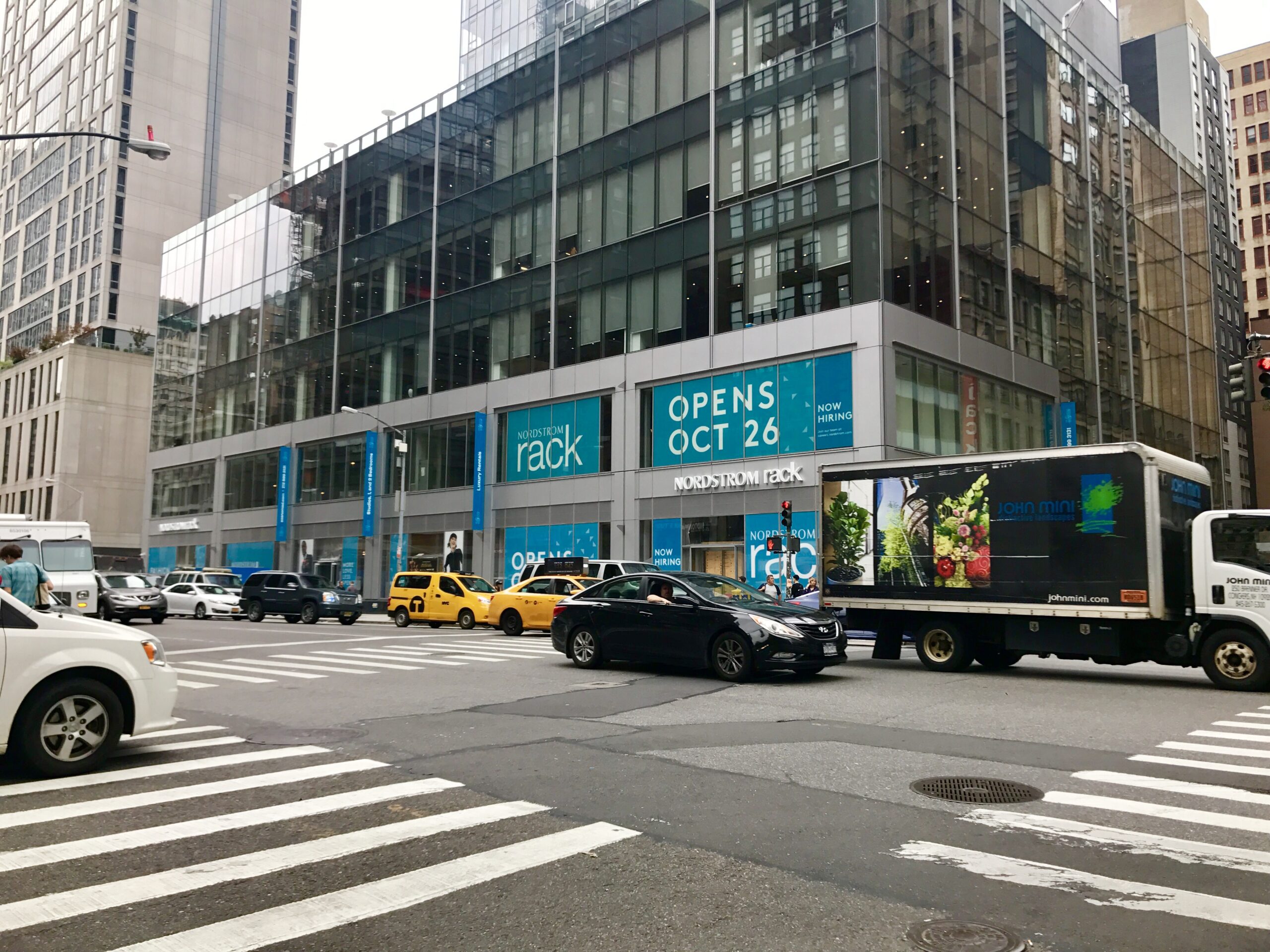 Nordstrom Rack to open in Herald Square as department store industry shrinks